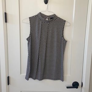 Banana Republic sleeveless shirt